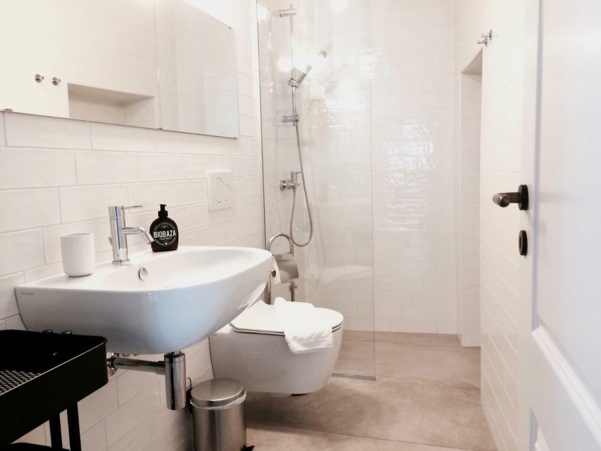 Casa Bibiana Apartment โคเปร์ ภายนอก รูปภาพ